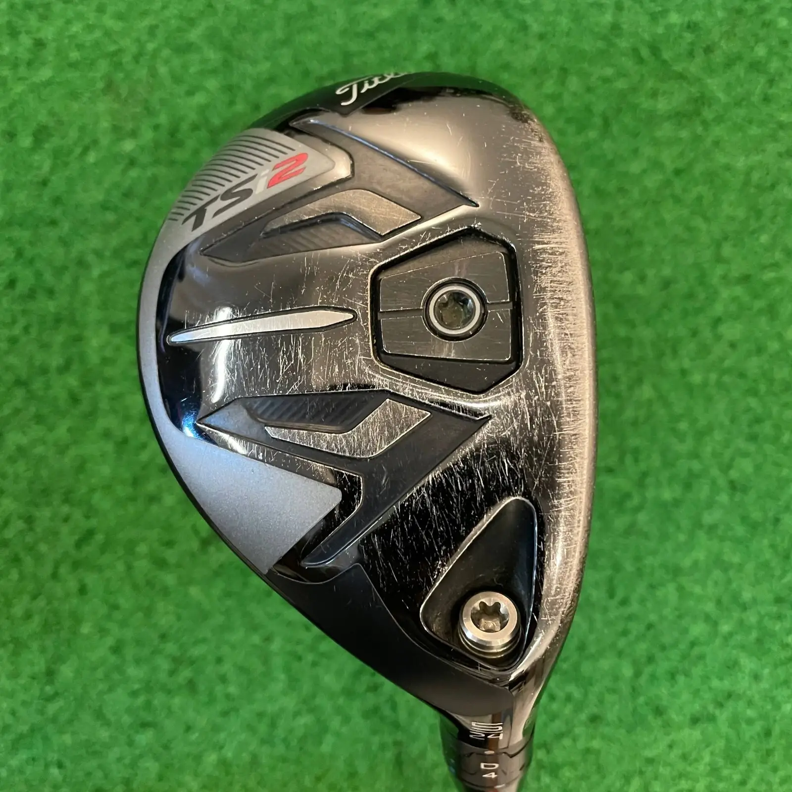 HYBRID 5 TITLEIST TSI2