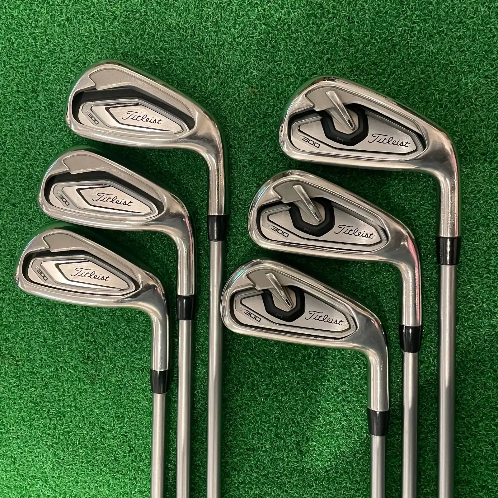 IRON TITLEIST T300 2019 (5-P)