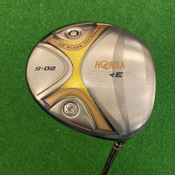 DRIVER HONMA BERES S-02 3 STAR 10°