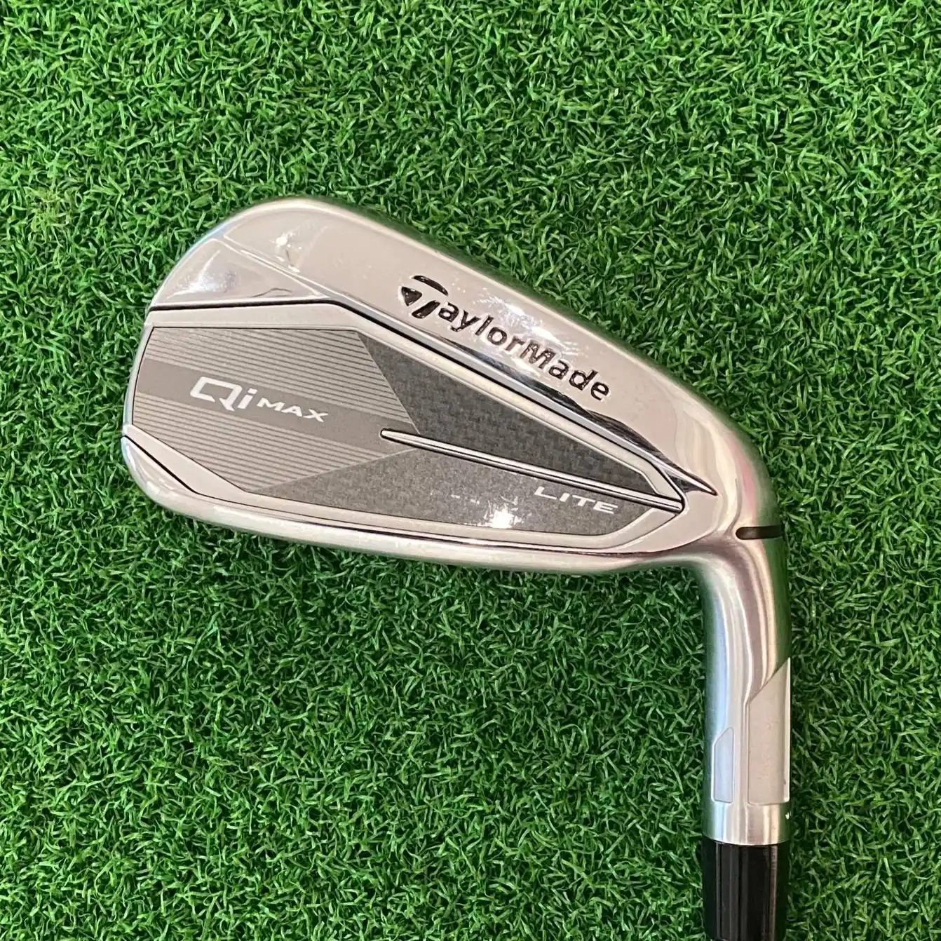 IRON 7 TAYLORMADE QI10 MAX LITE